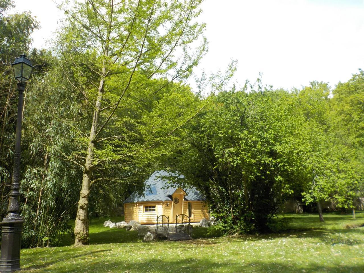 Le Moulin De Pommeuse Bed & Breakfast ภายนอก รูปภาพ
